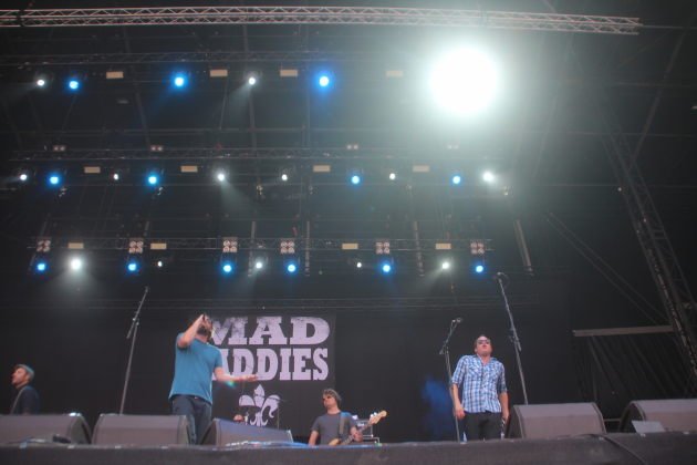 Mad Caddies3