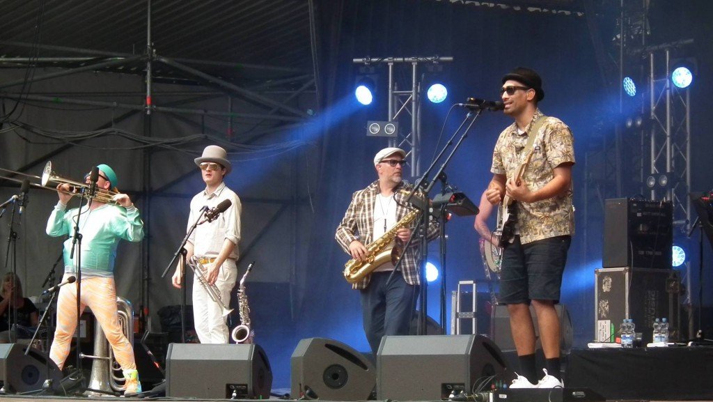 Fat Freddys Drop HH