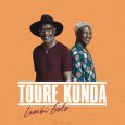   Touré Kunda “Lambi Golo” / “Paris – Ziguinchor Live” (Soulbeats Records – 2018) Afrikanische Musik wird oft mit spitzen Fingern weggelegt. Sie hat es schwer. Oder als exotische Zutat […]