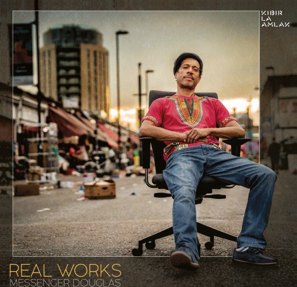 REAL WORKS - Messenger Douglas
