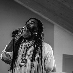 640px-The_Twinkle_Brothers_lors_du_Roots’Ergue_Festival_2018