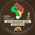Uwe Banton “Wir Weigern Uns” – 7 Inch (Ancient Mountain Records – 2021) Roots Reggae mit deutscher Sprache oder überhaupt einer anderen Sprache hinzukriegen ist nicht leicht. Die Vibes sind […]