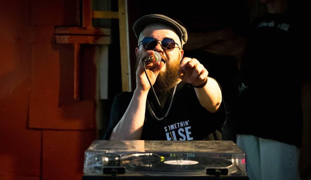 Tenor Love aka VRSNST