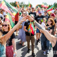 Positive Vibrations March